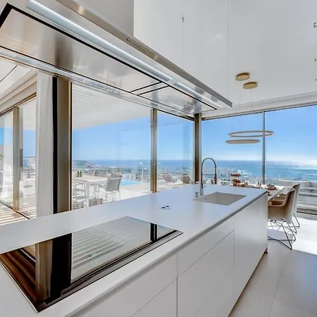 וילה Serenity Heights - Luxury Concierge Services אדחה