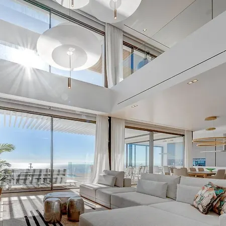 Serenity Heights - Luxury Concierge Services אדחה