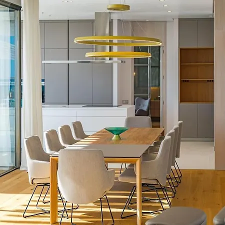 Serenity Heights - Luxury Concierge Services *