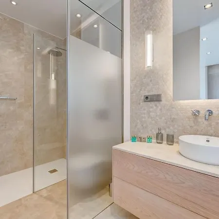Serenity Heights - Luxury Concierge Services Villa